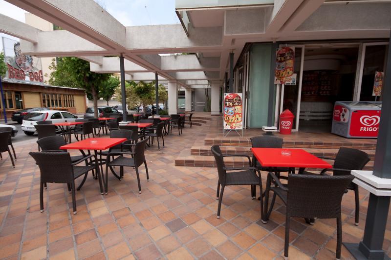 בנידורם Hotel Perla מראה חיצוני תמונה