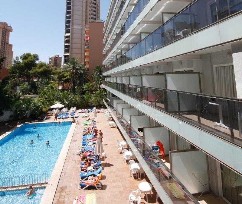 בנידורם Hotel Perla מראה חיצוני תמונה