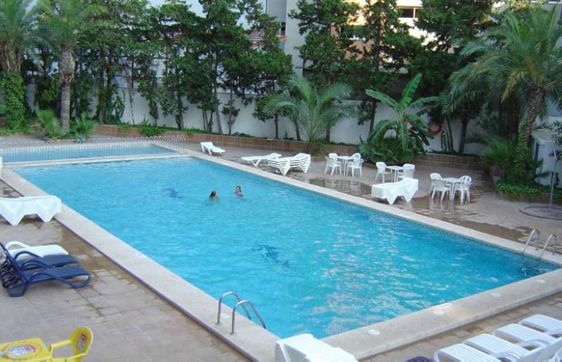 בנידורם Hotel Perla מראה חיצוני תמונה