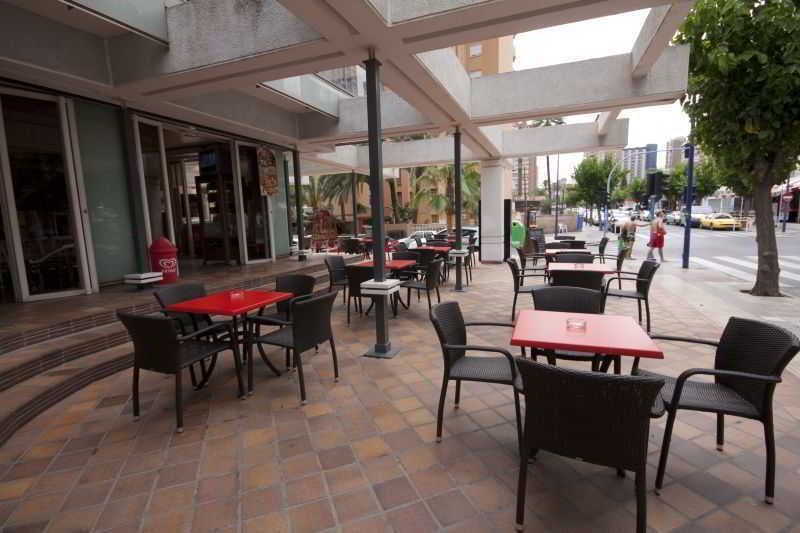 בנידורם Hotel Perla מראה חיצוני תמונה
