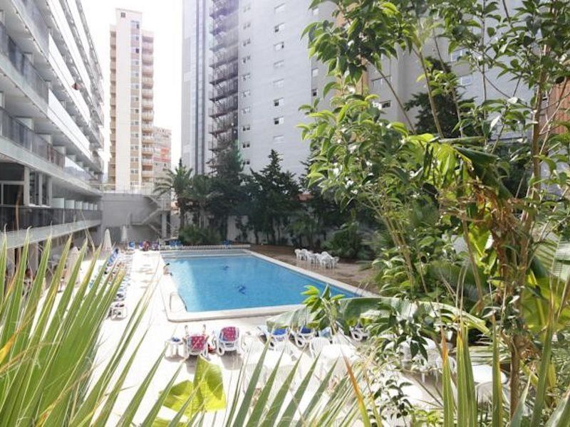 בנידורם Hotel Perla מראה חיצוני תמונה