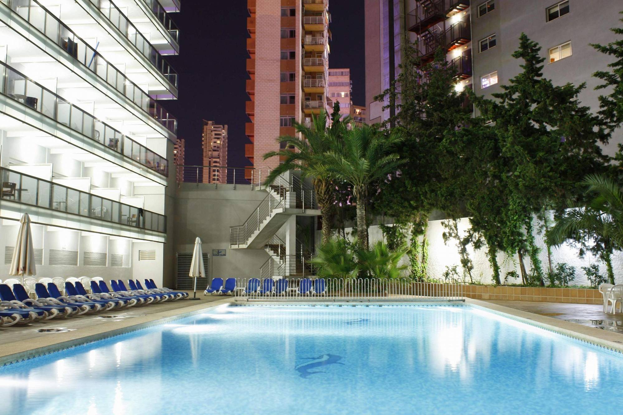 בנידורם Hotel Perla מראה חיצוני תמונה