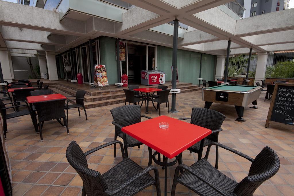 בנידורם Hotel Perla מראה חיצוני תמונה